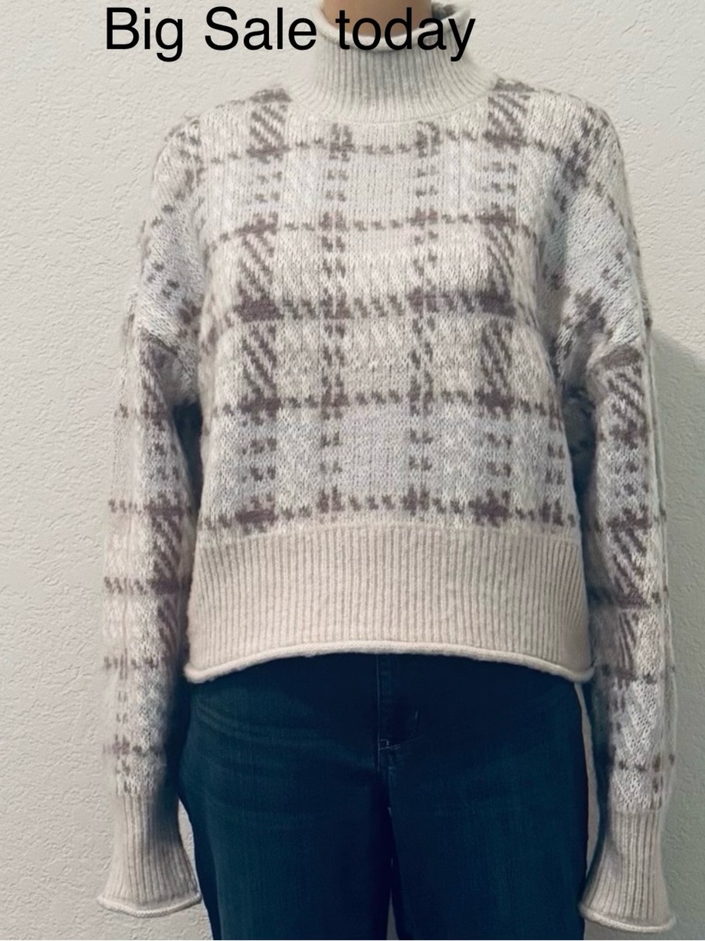 Arizona Jean Company Plaid Turtleneck Sweater - Cream and Brown